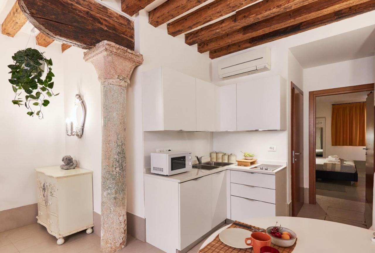 Rialto Apartment Near The Grand Canal Ac Wifi Венеція Екстер'єр фото