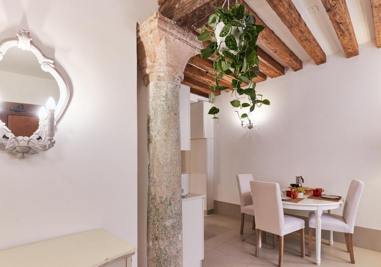 Rialto Apartment Near The Grand Canal Ac Wifi Венеція Екстер'єр фото